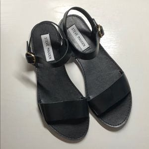 Steve Madden Donddi 7M